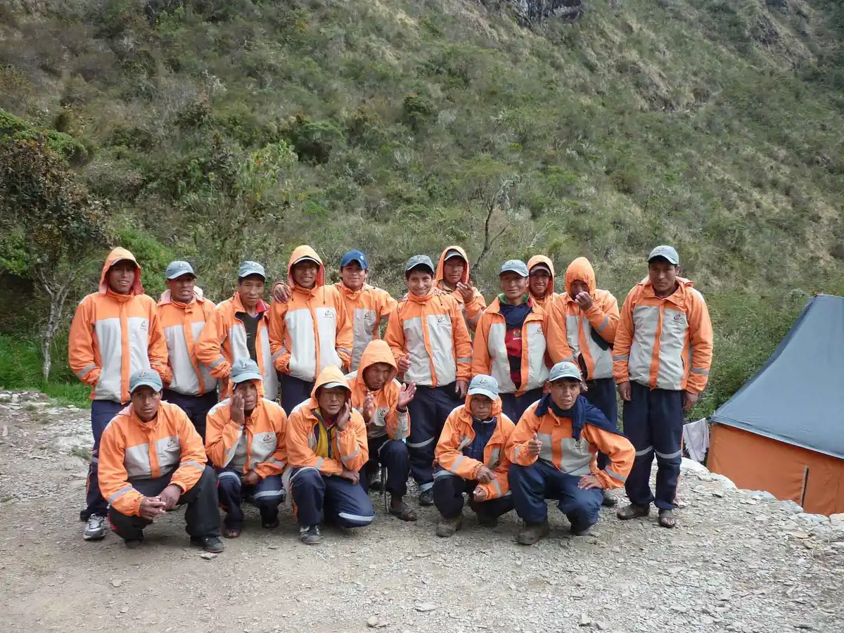 porteadores del camino del inca